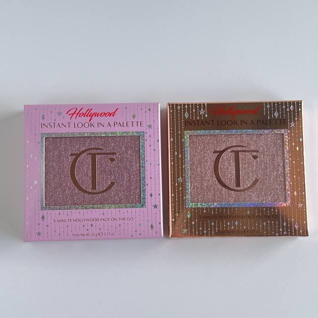 专 140 Ct7色综合盘25圣诞限量版！色号： pretty Glowing Beauty#浅色盘 Dreamy Bronzed Beauty#深色盘