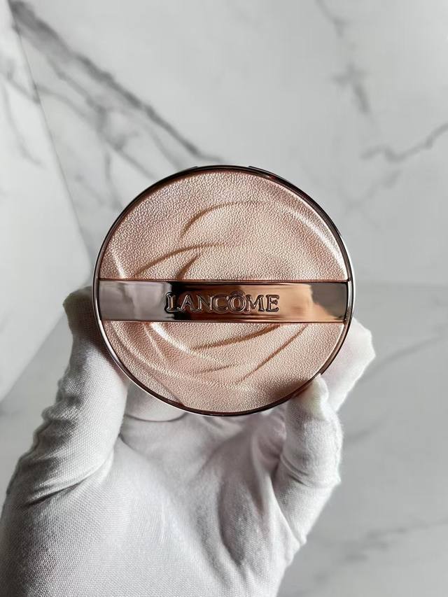 高品质 100 兰蔻水光粉气垫14G！ 色号：W10号，p10号，N10号。