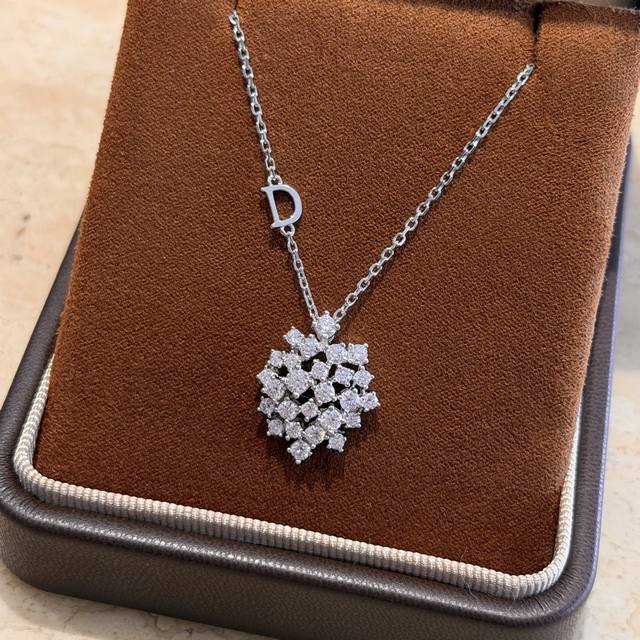 A7255 大牌新款 精致 繁星 点钻 满天星 项链 顶级 打造S925纯银微镶 高碳钻 明星网红同款 气质温婉动人 女神必备单品 白金色 纯银项链