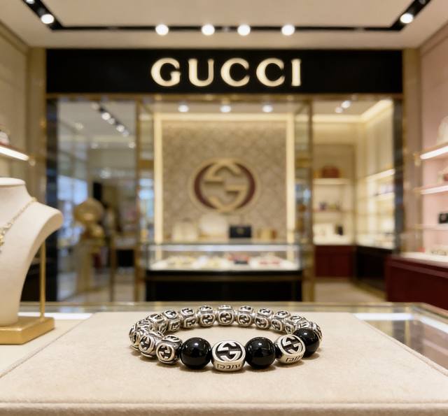 古驰手链奢华手串 男女同款 最新款全件玛瑙串珠手链档次更高明星同款Anger Forest系列双G复古古驰手链 尺寸:16-24厘米 细节对版做旧处理 非市面亮