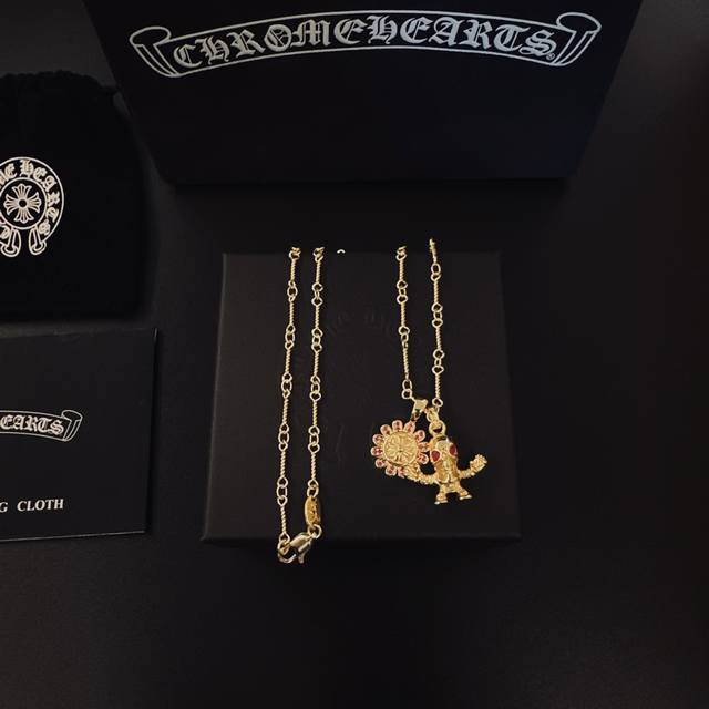 太帅爆了最新款克罗心 不爆不发 厂家直销 原版一比一复刻 克罗心项链