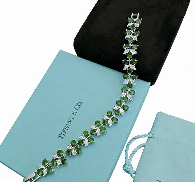 独家订制 Tiff 蒂芙尼手链纪念款 花絮 马眼 手链 采用高碳钻 顶级亚金材质镶嵌 铂金镶钻设计 绝对精工细造 优雅 大方手链