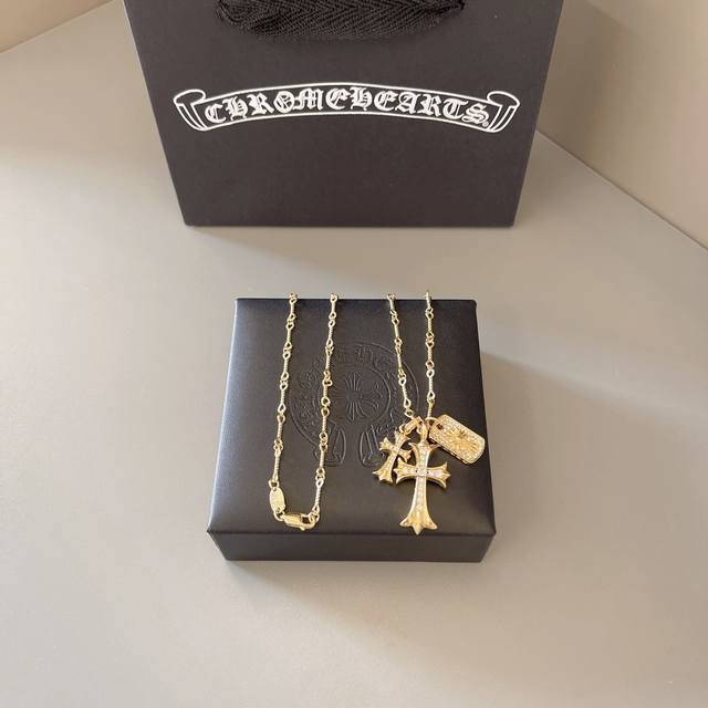 情人节七夕之礼 太帅爆了最新款克罗心 不爆不发 厂家直销 原版一比一复刻 克罗心项链