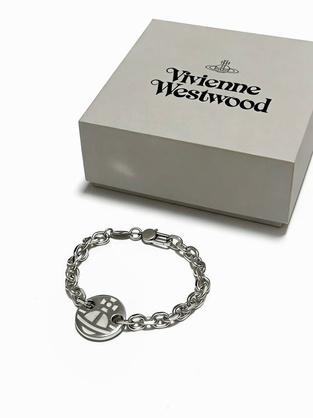 高品质西太后专柜精工版本泰银风格手链 明星同款 复古做旧风 原版复刻 纯手工打造 ～正品开模潮流时尚必备 男女均可佩戴 情侣款同款 摇滚朋克泰银风格 复古元素