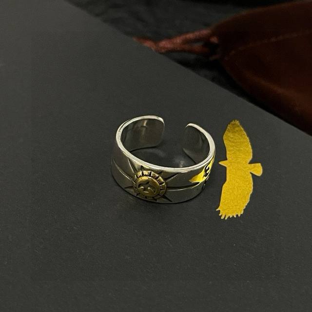 新品上架 Goro’S高桥吾郎戒指，顶级版本 认准独家拍摄 主攻高端市场 绝对区别普通版本！图片产品细节与Z批一致！原版制作工艺 精工品质 纯手工打造 ～正品开