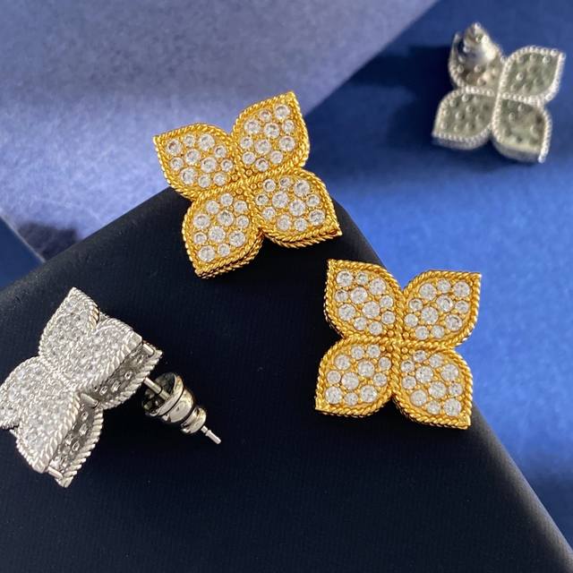 满钻耳钉Rc80 Roberto Coin珂瑛高级感时尚轻奢满钻菱形花几何花朵吊坠耳钉手链短项链长款项链毛衣链套装 黄铜材料电镀18K金 金色银色2色 手链约长