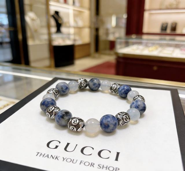 新品发布会古驰手链天然石专柜精工版本天然紫芬石古驰手链 泰银风格古驰手链 明星同款男女款 复古做旧风 原版复刻 纯手工打造 ～正品开模潮流时尚必备 男女均可佩戴