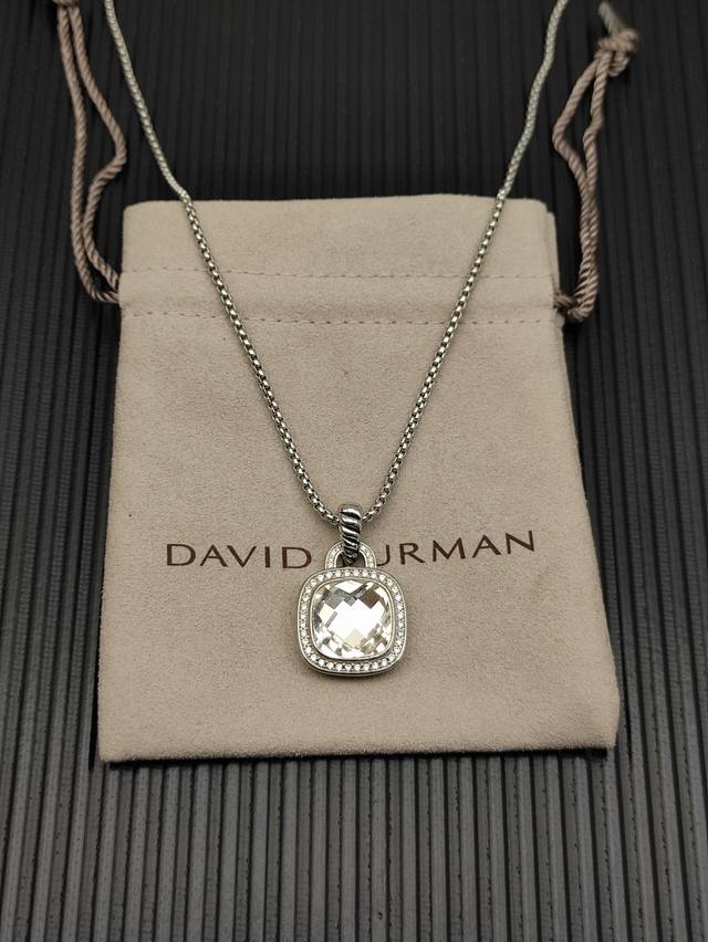david Yurman 白钻14Mm主石四方钻项链。链条粗2Mm，长度45+5Cm延迟链 ￥ 编号Dyxl-235