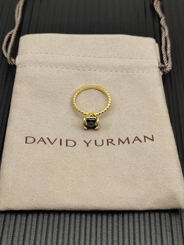 david Yurman 金色主石黑钻8Mm四爪戒指 戒指尺寸：美号，6-7-8-9，四个号 ￥ 编号 Dyjz-205