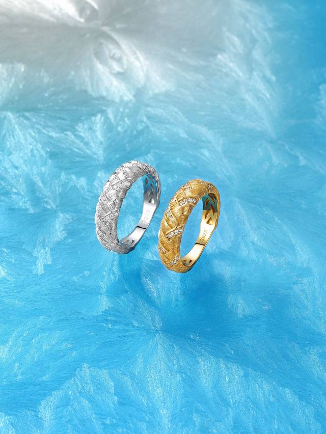 211362 我们出品 量大咨询客Fu 老钱风系列-手工拉丝戒指 码数6-7-8，通体925纯银独家厚金分色电镀配方，耐磨保色度行业最新配方优金电镀！纯手工拉丝