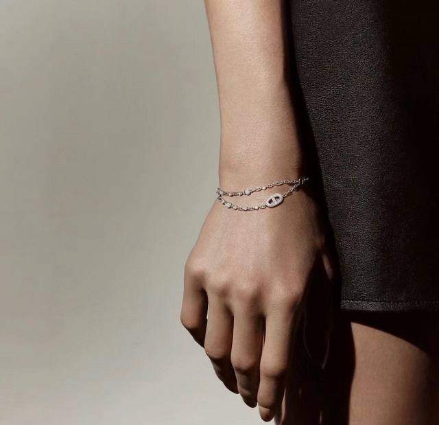 H猪鼻子手链满钻双层手链