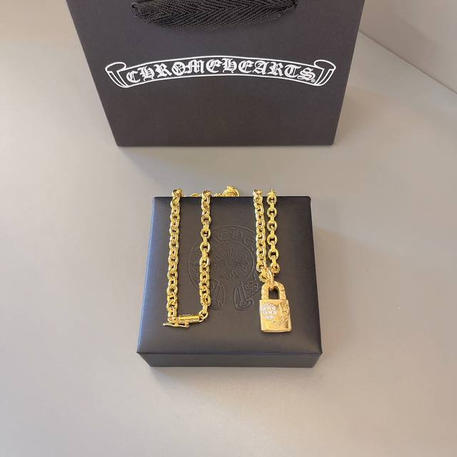 克罗心最新款 专柜爆款 厂家直销价 原版一比一复刻 克罗心项链