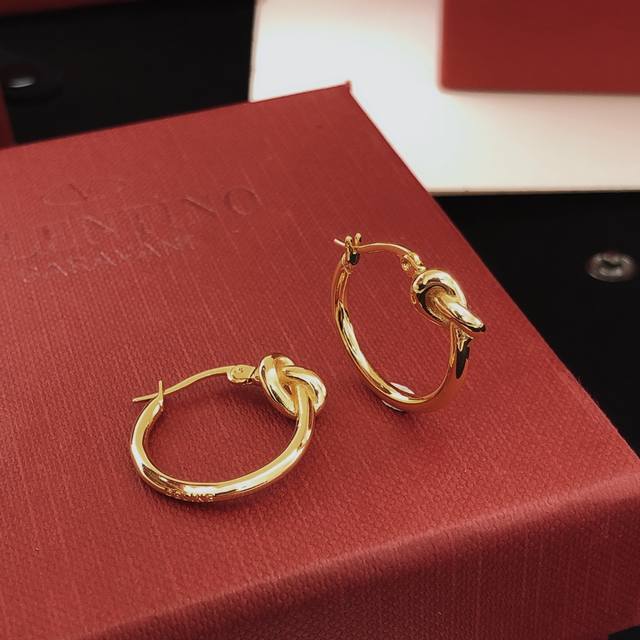 编号Sled0057 Celin*最新款光面耳勾 一致Zp黄铜材质