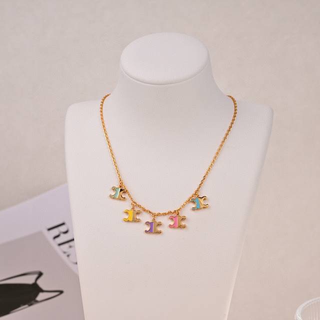 项链 手链 Celine 新款金色彩色滴油与众不同的设计 个性十足 颠覆你对传统手链的印象 使其魅力爆灯