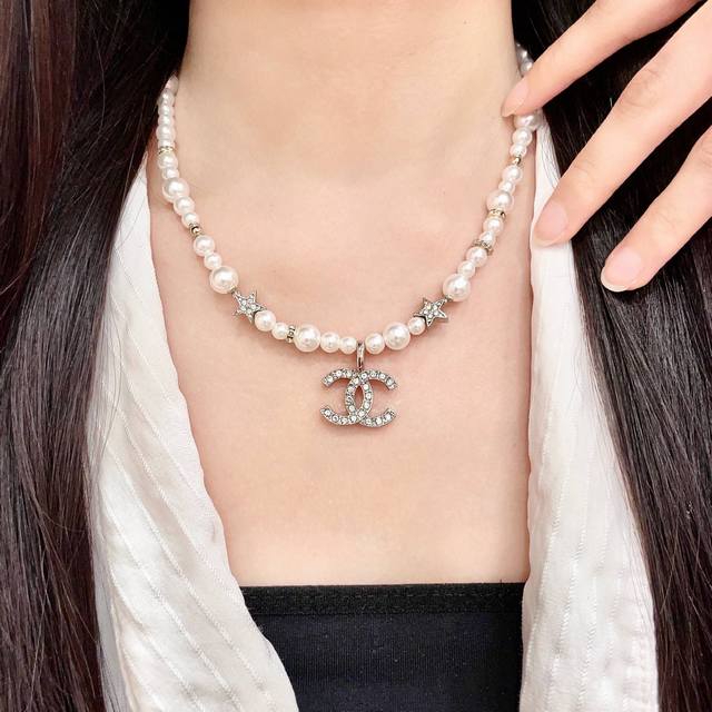 Chanel香奈儿 中古 项链小香家的款式真心无需多介绍每一款都超好看，精致大方，非常显气质.