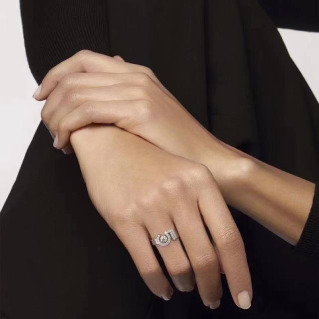 Silver Champagne Gold, Gold and Silver 340 V Gold Silver 140 We produce Z batch