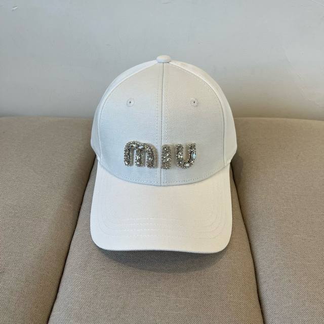 谬谬Miumiu 原单春夏新款棒球帽，正品开模订制，原版做工细致质量超赞！