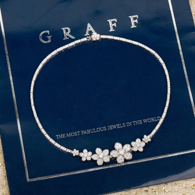 210049 我们出品 富婆系列 繁花满钻项链，可订做18K真金真钻版，只做对版真金货，价询客Fu，Pk市面各种金货Wild Flower钻石花朵轻盈优雅地盛放