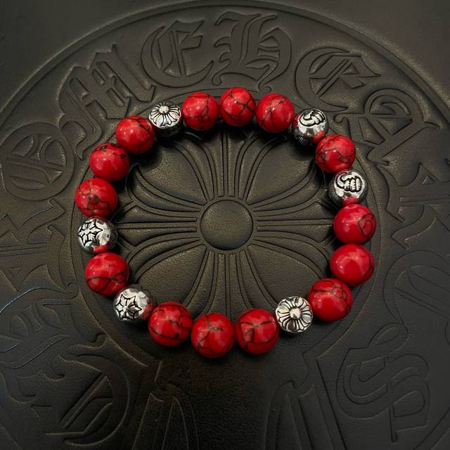 专柜精工版本 Chrome He Rts克罗心红松石多元素十字架手链 明星同款 复古做旧风格 原版复刻 纯手工打造 ～正品开模潮流时尚必备 男女均可佩戴 情侣款