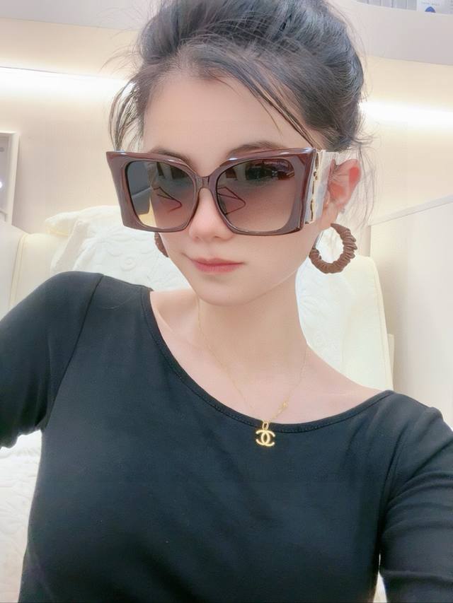 新品Saintowen圣罗兰 官网最新款 独具奢华外观和精致线条 风格华贵典雅 轻盈舒适 众多明星网红追捧 型号：Sl1600