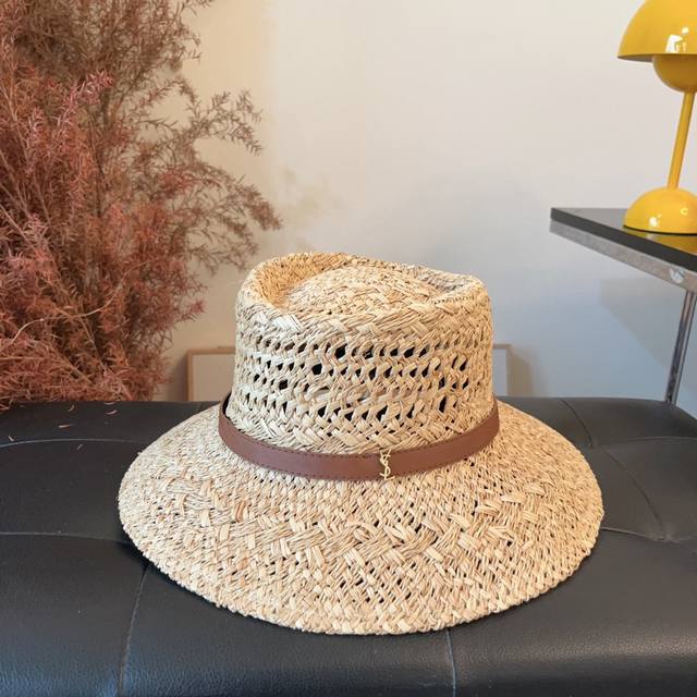 跑量 定制款，不退换！ Ysl新款皮带扣草帽 拉菲草镂空盆帽，法式百搭草帽