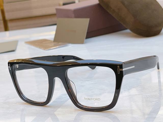 Tom For* 汤姆*福特新款眼镜架，Model：Tf1077-N，Size：54口22-145