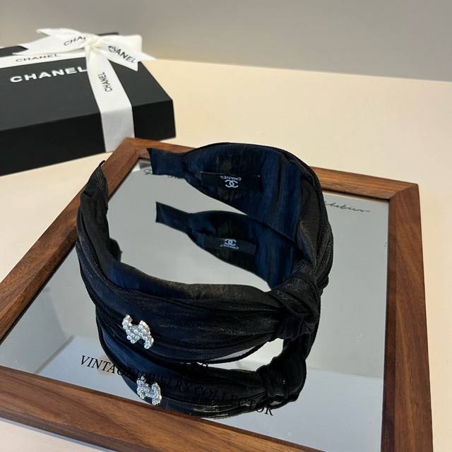 Chanel香奈儿新款发箍