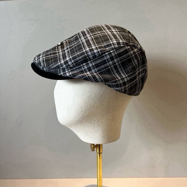 Miumiu缪缪鸭舌前进帽，头围58Cm