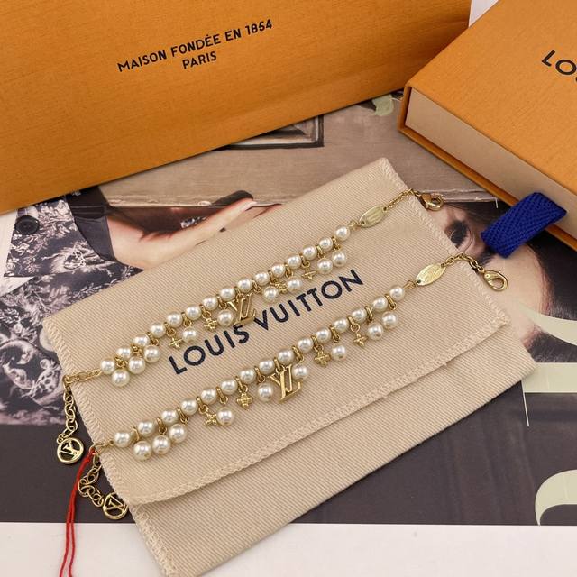 我们出品 Z Vs 我们！认准我们家出品！只对标Zp无限放大对比！立省5K！饰品类的工艺现在对于我们来说，完完全全能做到99.99%，剩下0.01%留给自己别太