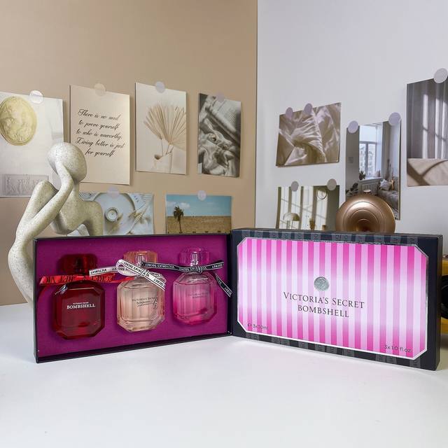 维多利亚的秘密香水中样三件套 维多利亚的秘密香水中样30Ml三件套！30Ml×3带喷头。