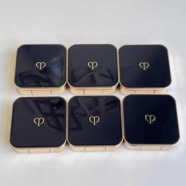 Cpb单色眼影4G！色号： 101#Pink Ocean Dawn 102#Glisenling Pearl 103#Deep Sea Amethyst 104