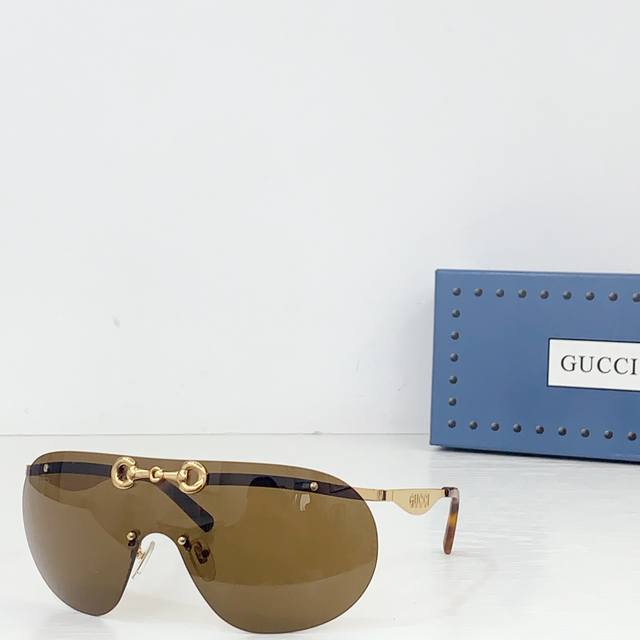 Gucc*Model：Gg1656Size：146口0-122