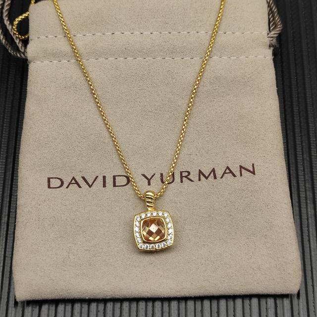 David Yurman 香槟钻金色四方钻项链。 链条粗1.5Mm，长度45+5Cm延迟链
