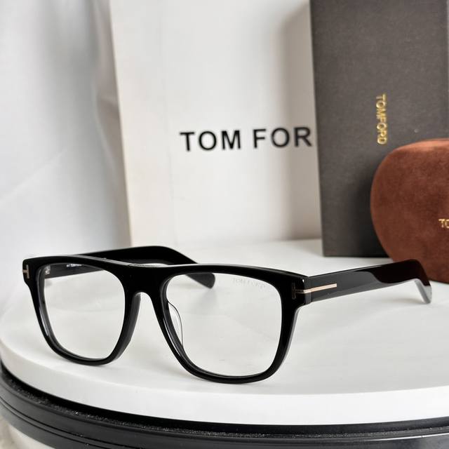 Tom For* Model：Ft5902Size：54口17-145