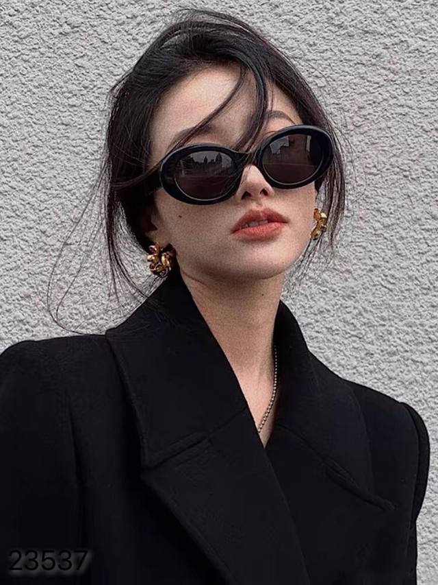 Gucc*复古椭圆形墨镜女欧美网红款时尚防紫外线强光太阳眼镜大脸显瘦潮