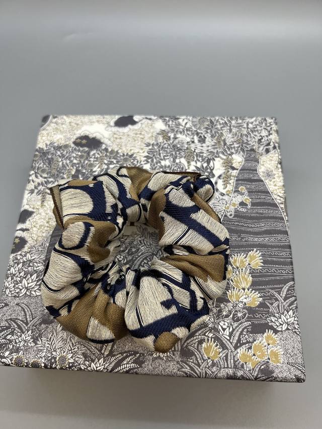 Dior 发圈 Yhft 045。Dior 发套