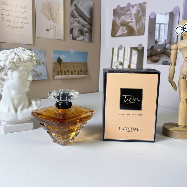 高端品质 120 兰蔻璀璨 珍爱 100Ml Lancome TréSor, 1990 品牌：兰蔻 调香师：Sophia Grojs. 属性：女香 香调：花香东