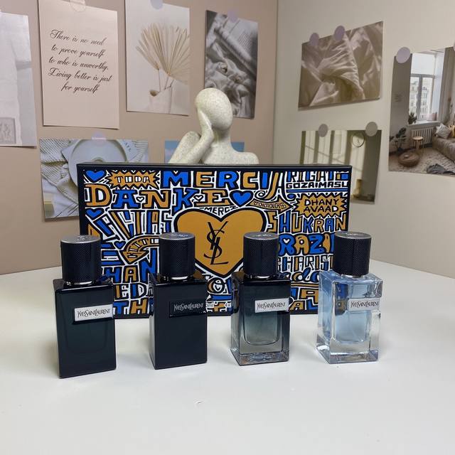 高品质 圣罗兰中样先锋男士四件套。 30Ml*4个，带喷头。 内含：淡香，浓香，香精版，馥郁版