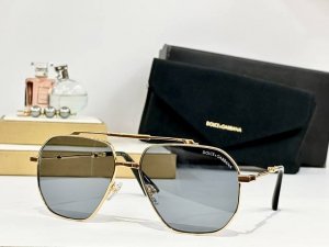 dolce & Gabban* Model：Dg6664 Size：61口16-143