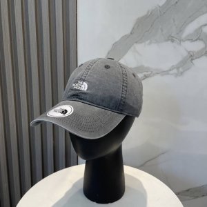 配防尘袋 北面棒球帽官网新品棒球帽 原单品质火爆来袭 工艺非常精美 高档大气上档次 低调奢华 方便携带 跑量