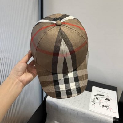 巴宝莉新款鸭舌帽 男女通用 头围57Cm