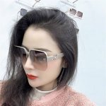 Hermes 爱马仕 2025开春新款原版出货 网红超爆款经典奢华全球风 [亲亲] 时尚方框太阳镜 气质非凡 经典连体大框款式太阳眼镜[篮球] 顶级品质 奢华L