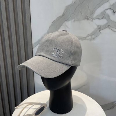 Chanel 香奈儿 专柜新款原单洗水牛仔棒球帽，1:1开模订制，立体Logo精致无暇！原厂品质，独家实物拍摄。