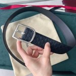 奥莱特价爆款Gucci 古驰正品原版品质 头层小牛皮压小花 专柜新款内衬头层皮底 官方Logo。 标准40Mm 纯铜亮面日字型针扣 顶级