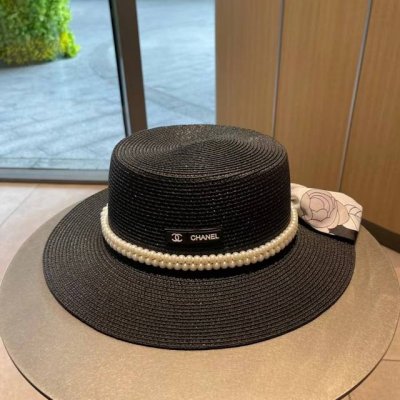 chanel香奈儿 新款草编珍珠丝带款草帽礼帽细节控，简约大方，百搭单品～出街首选，新款帽型超美腻