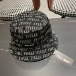 谬谬 经典网官新款渔夫帽大牌高级十感足 简约尚时风 男女同款 高质品 尊享品质感