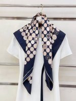 18姆米 双面同色 新款小香 圈圈拼色 美翻了[流泪]御用殿堂级极品经典元素图案设计风格美丽至极 真的 上身极为衬肤色 百搭 好看不好看自己看吧 尺寸90X90