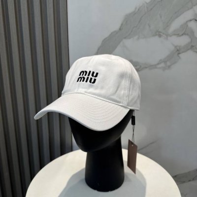 谬谬Mium 原单新款纯棉洗水布棒球帽 正品开模订制 原版做工细致质量超赞 偶尔换换感觉真的太棒了