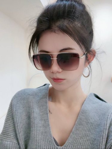 burberry 巴宝莉 男士太阳眼镜 正版蛤蟆 太阳镜 高品质 不挑脸 火的狠 新款无死角型号：B62306