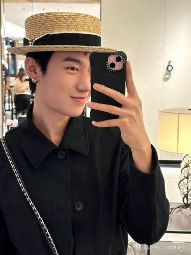 Chanel香奈儿官方款平顶小礼帽，麦杆草制作，头围57Cm